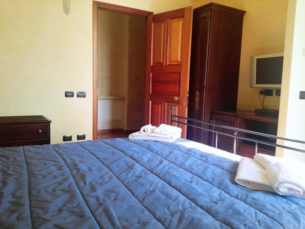 Hotel Il Castello Di Bubbio Exterior foto